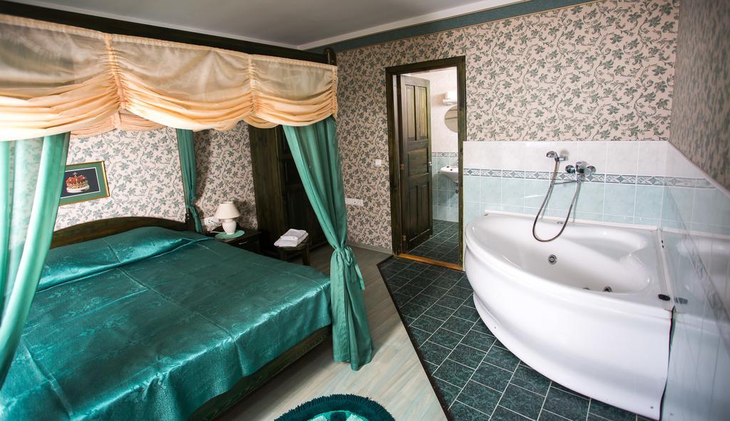 Katariina Guesthouse Rakvere Eksteriør bilde