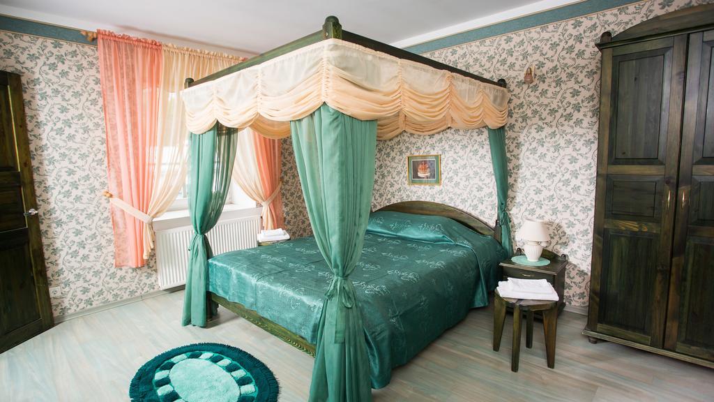 Katariina Guesthouse Rakvere Eksteriør bilde