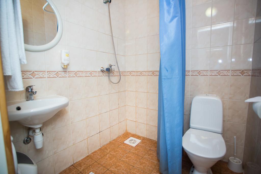 Katariina Guesthouse Rakvere Eksteriør bilde