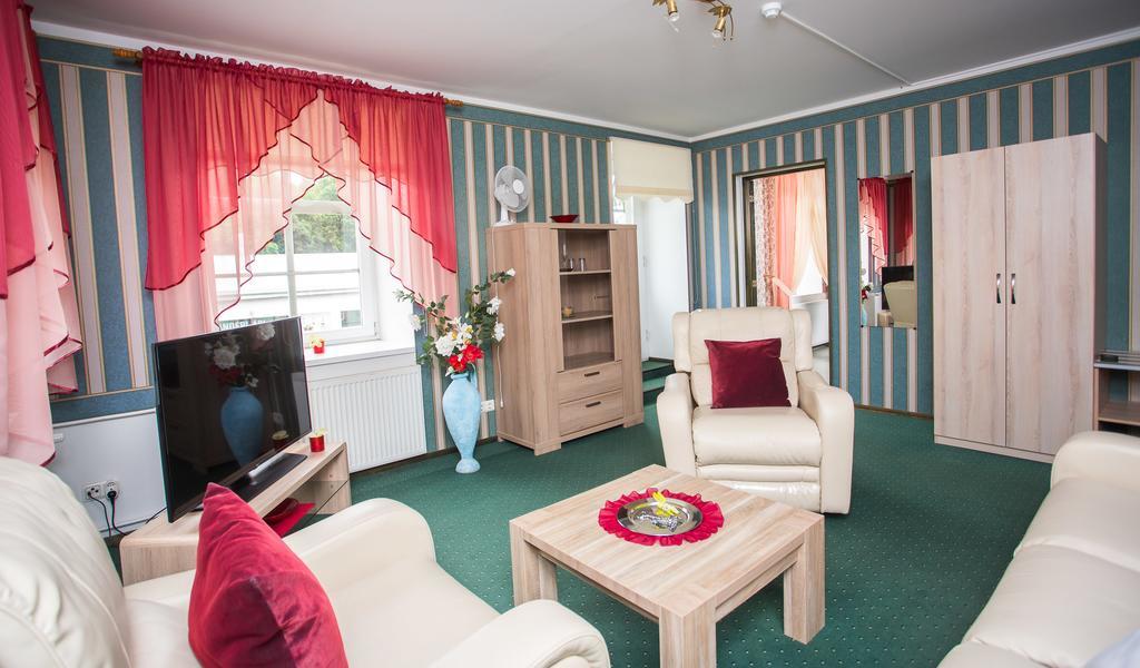 Katariina Guesthouse Rakvere Eksteriør bilde